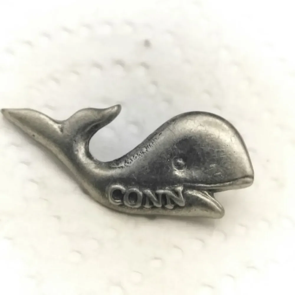 Connecticut Whale CONN Fine Pewter Pinback Brooch Lapel Pin Vintage
